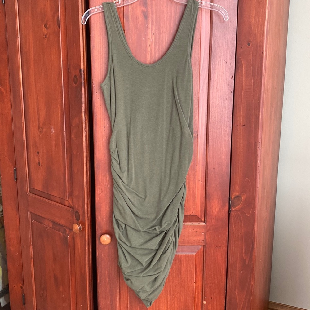 Express size small dress, green